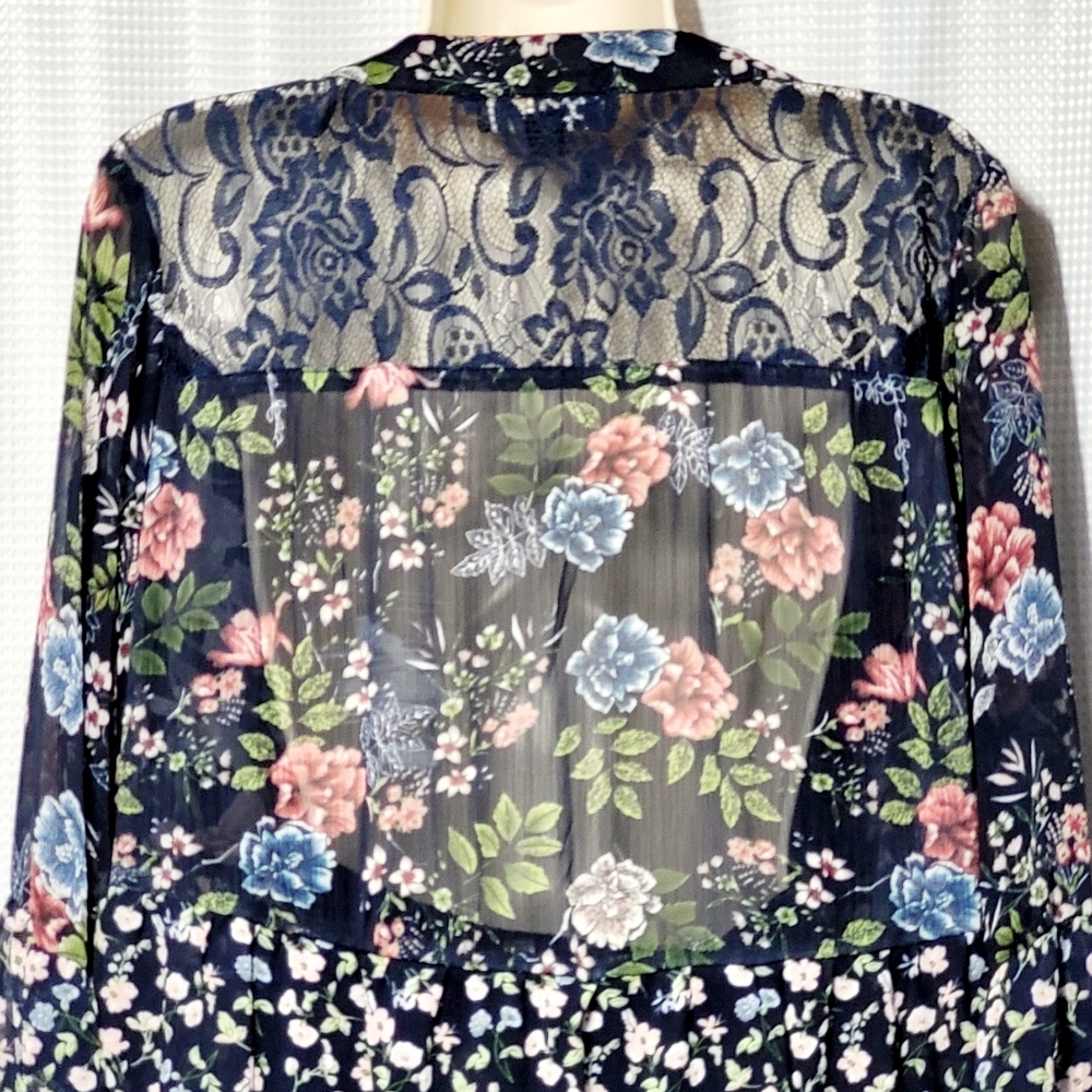 Suzanne Betro Floral Velvet Lace Ruffles Bell Sleeves Flowy Pop Over Blouse (1X) - Picture 7 of 13